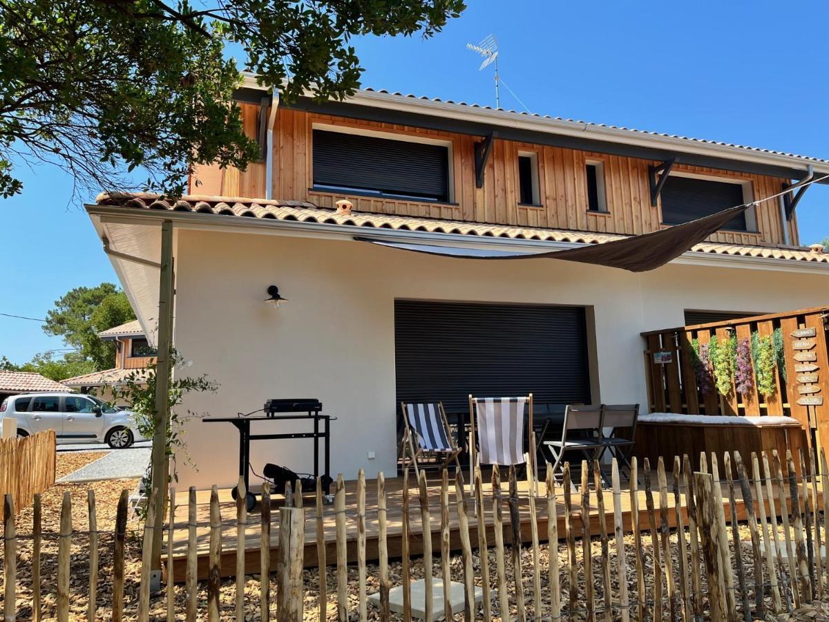 Flou De Pin Villa *
